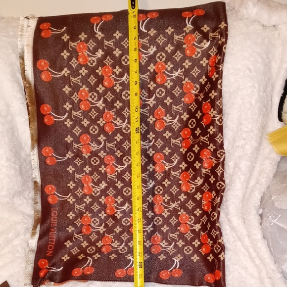 Large Louis Vuitton Cherry Motif Scarf in Brown and Red - Picture 7 of 10